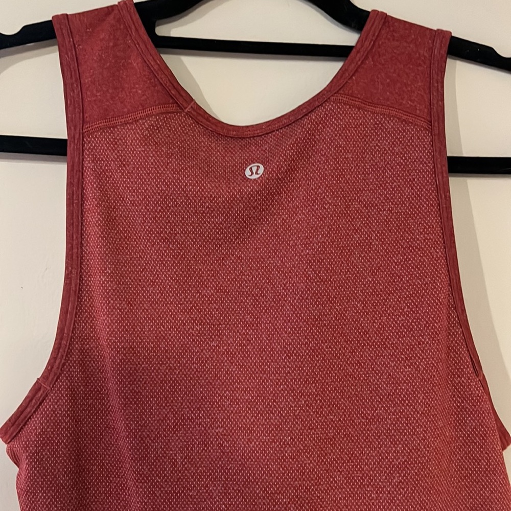 Lululemon Tank